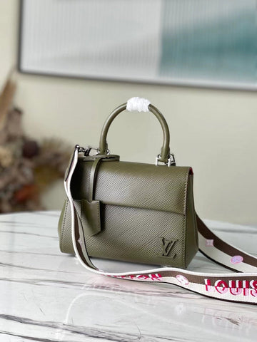 VS Fashion Lu-Vi bags - 663