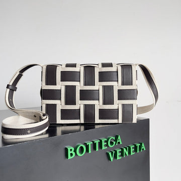 VS - BOV Women Bag - 438