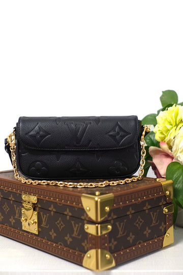 VS - LOV Women Bag - 2149
