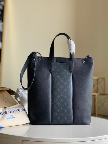 LOV2 Bags - Luxurious Bags  1251