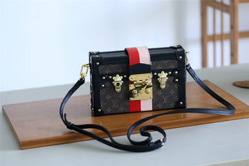 VS Fashion Lu-Vi bags - 8235