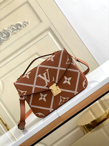 VS - LOV Women Bag - 3000