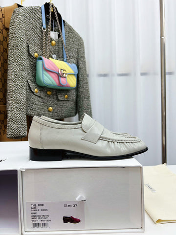 VS - THR Women Shoes - 450