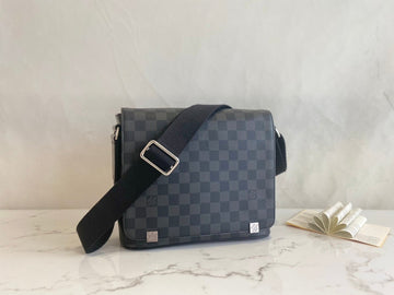 VS - LOV Women Bag - 2899