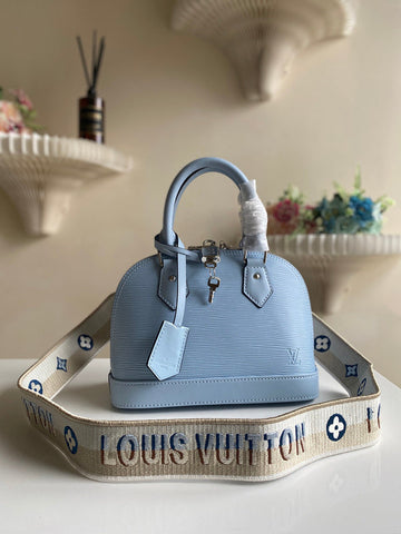 VS - LOV Women Bag - 2536