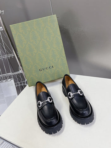 VS - GUKI Shoe - 1234