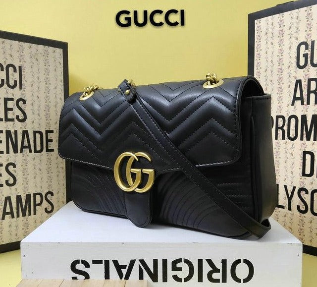 Women's Gucci VS Marmont medium matelassé shoulder bag