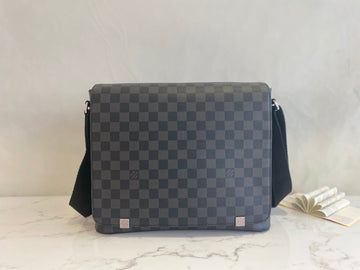 VS - LOV Women Bag - 2900