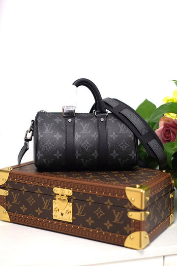 VS - LOV Women Bag - 1904