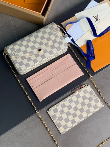 VS - LOV Wallets - 355