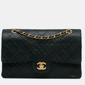 Medium Classic Lambskin Double Flap