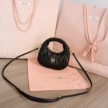VS - MMU Bags - 076