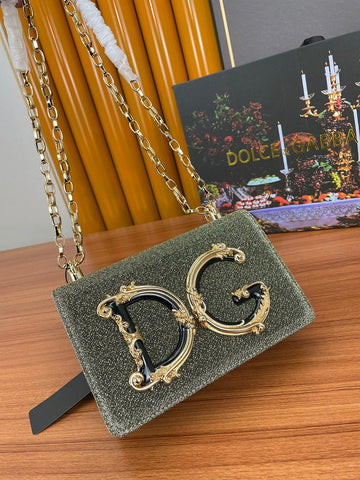 CS - DG Bags - 202