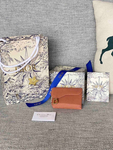 VS - DOR Wallets - 044