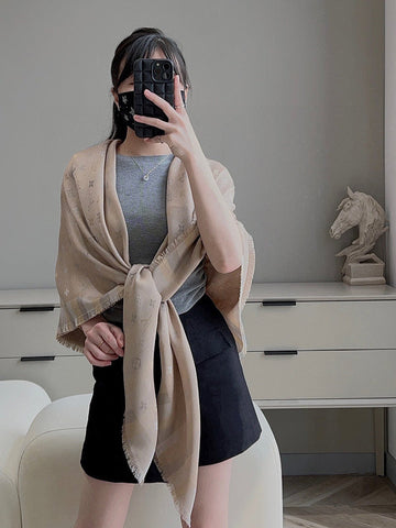 VS - LOV Scarf - 489