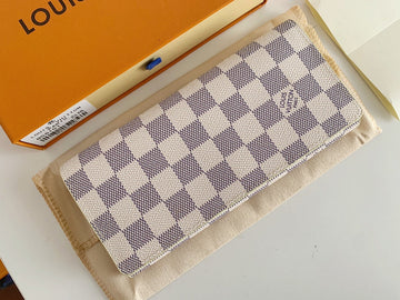 VS - LOV Wallets - 841