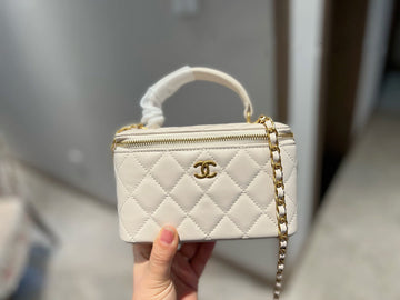 Designer bags by Chanel 322