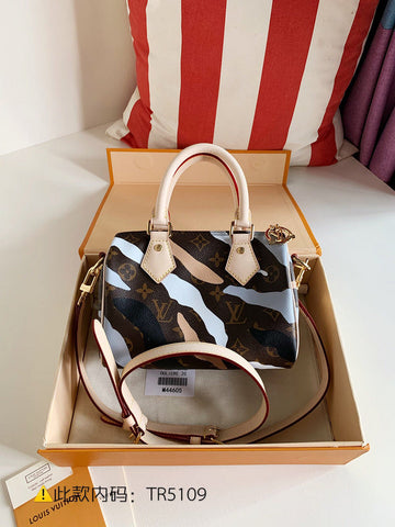 VS - Latest - 9715