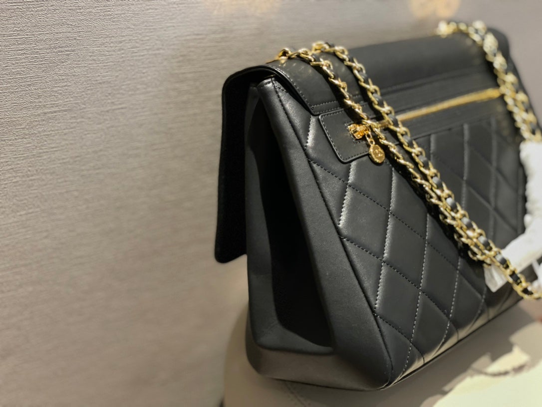 Designer bags by Chanel 304