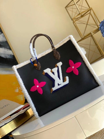 LOV2 Bags - Luxurious Bags  1389