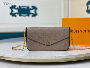 VS - LOV Women Bag - 124