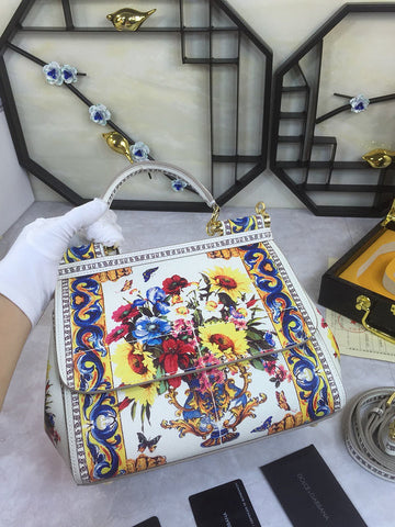 CS - DG Bags - 207