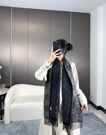 VS - GUKI Scarf - 131