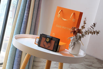 VS - LOV Wallet - 763
