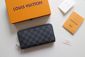 VS - LOV Wallet - 1302