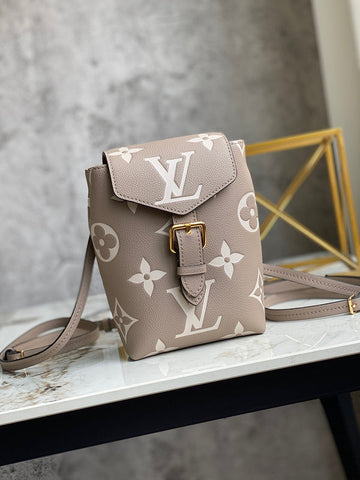 LOV2 Bags - Luxurious Bags  1576