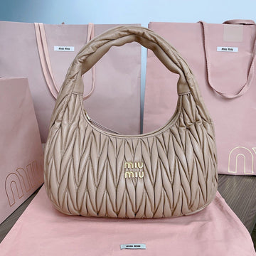 VS - MMU Bags - 097