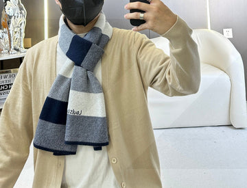 VS - LOV Scarf - 249