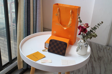 VS - LOV Wallet - 320