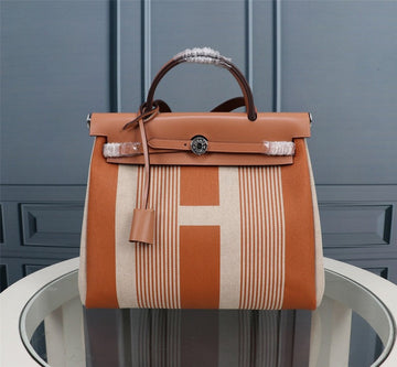 VS - HMS Bags - 539