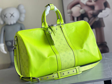 VS - LOV Women Bag - 1767