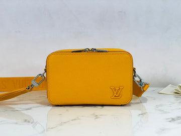 VS - LOV Women Bag - 2464