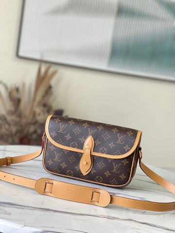 VS Fashion Lu-Vi bags - 828