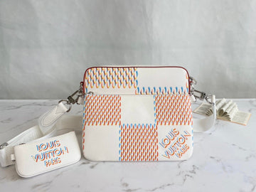 VS - LOV Women Bag - 1052