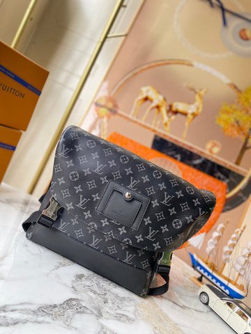 VS - GUKI Women Bags - 1936