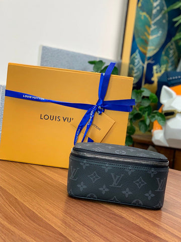 VS - LOV Women Bag - 3036