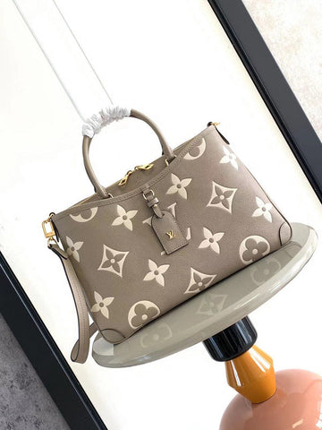 VS - LOV Women Bag - 1879