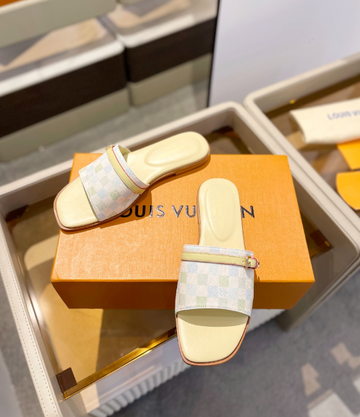 VS Luxury - LOV Women Shoes - 050