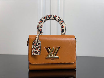 VS - LOV Women Bag - 2111