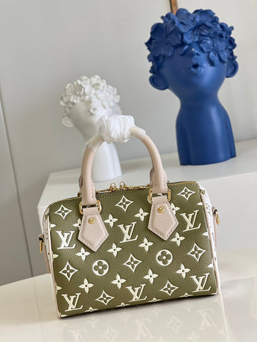 VS Fashion Lu-Vi Bags - 16850