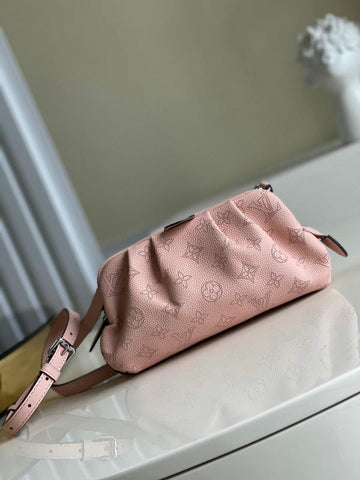 LOV2 Bags - Luxurious Bags  926
