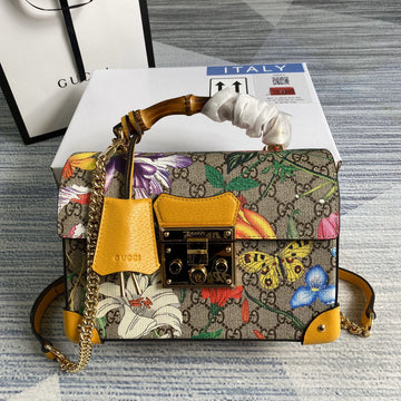 VS - GUKI Bags - 1962