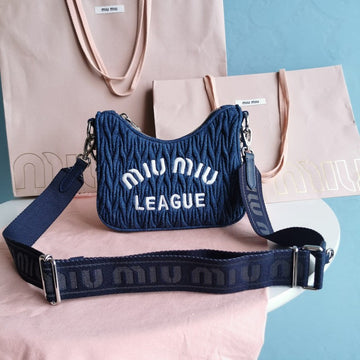 VS - MMU Bags - 075