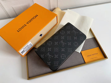 VS - LOV Wallets - 681