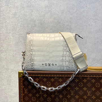 VS - LOV Women Bag - 3126