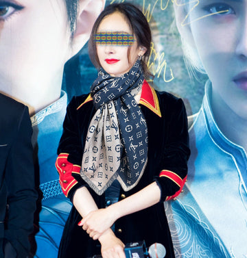 VS - LOV Scarf - 450